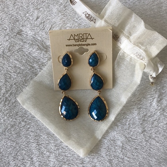 Amrita Singh earrings - Picture 1 of 6